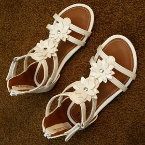 🌞 Girls Wonder Nation Sandals Size 9